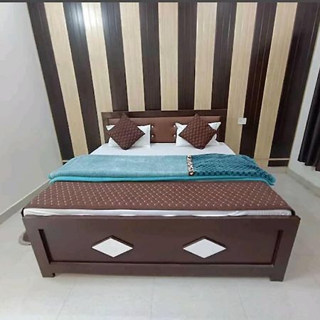 Ramam Hotel By Naavagat 700Mtr From Shri Ram Janambhumi Ayodhya المظهر الخارجي الصورة