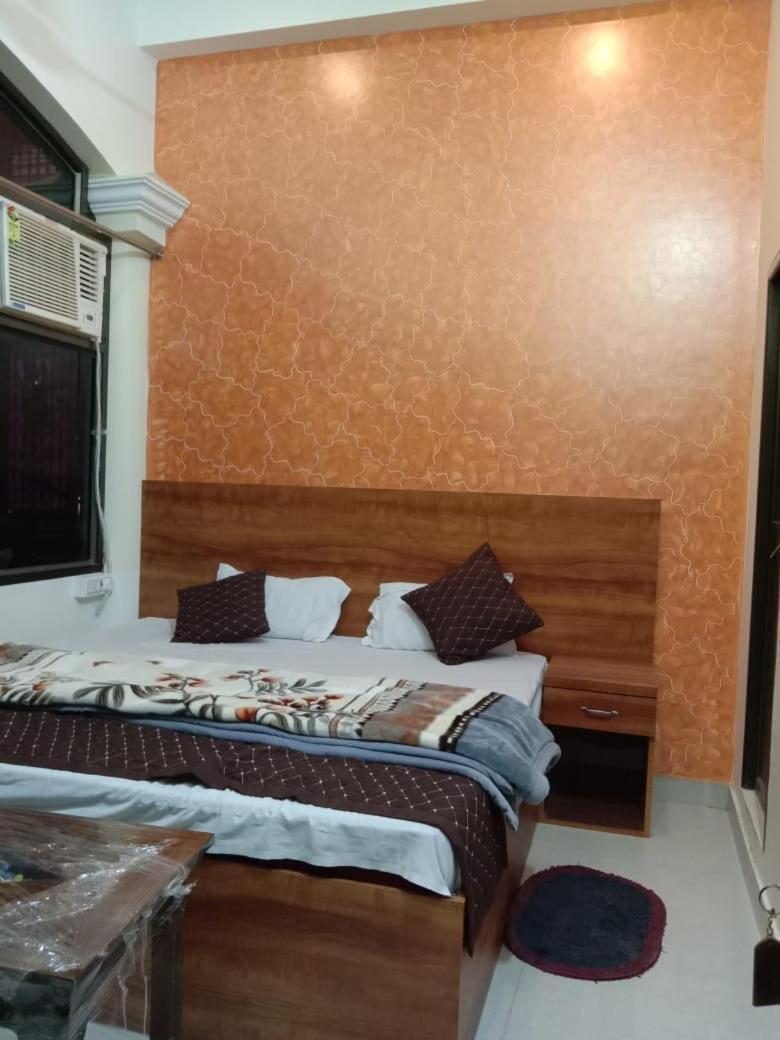 Ramam Hotel By Naavagat 700Mtr From Shri Ram Janambhumi Ayodhya المظهر الخارجي الصورة